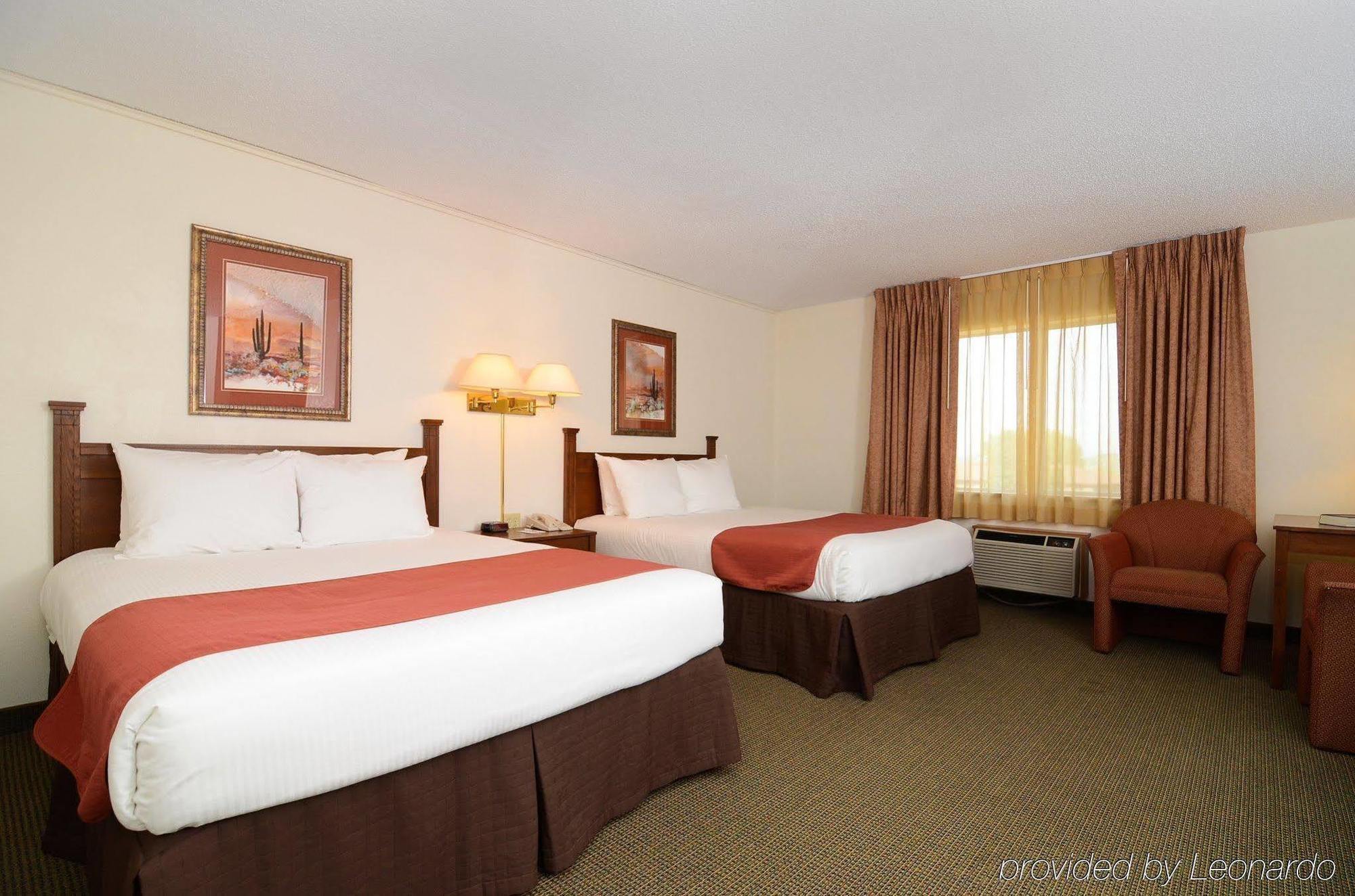 Best Western La Grande Hacienda Hotel